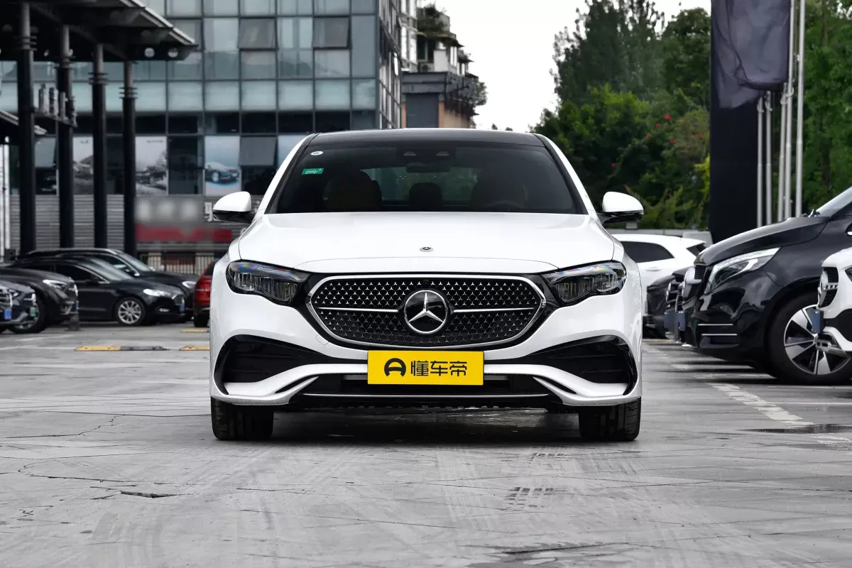 Mercedes-Benz E