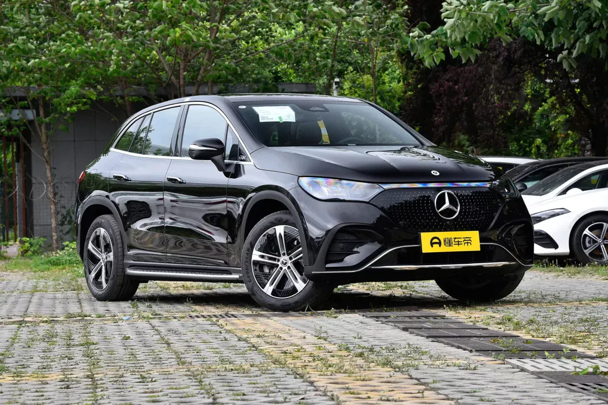 Mercedes-Benz EQE SUV фото 2