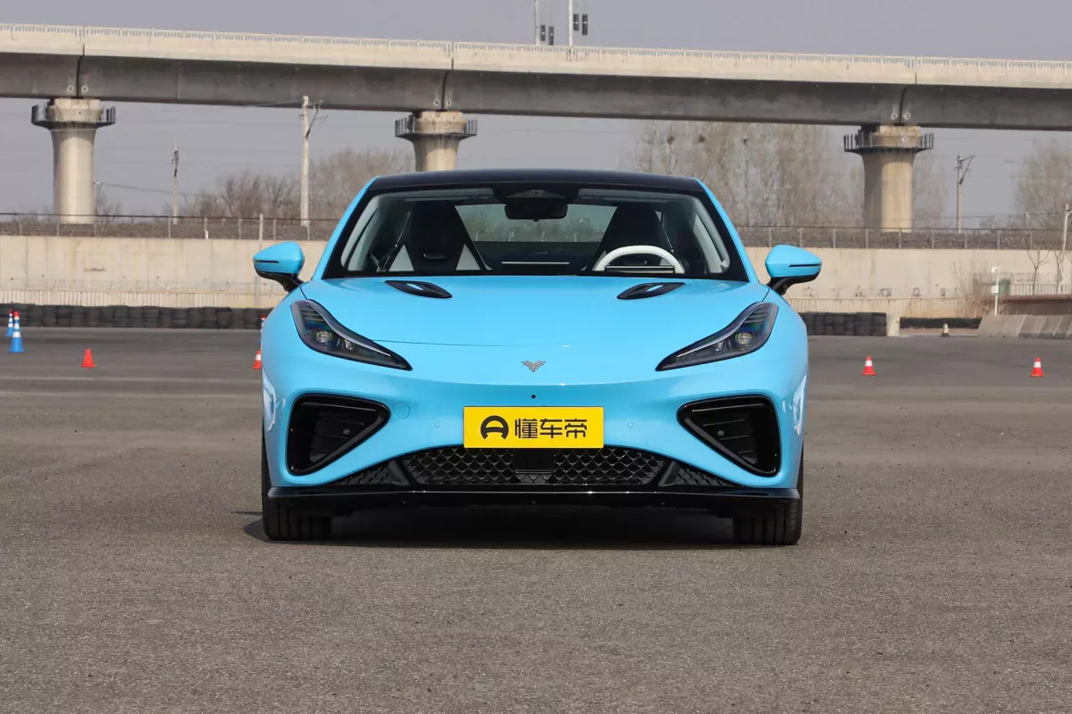 Neta GT