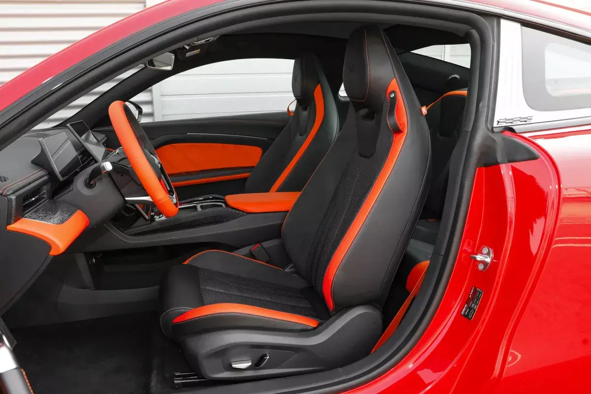 Neta GT салон 6