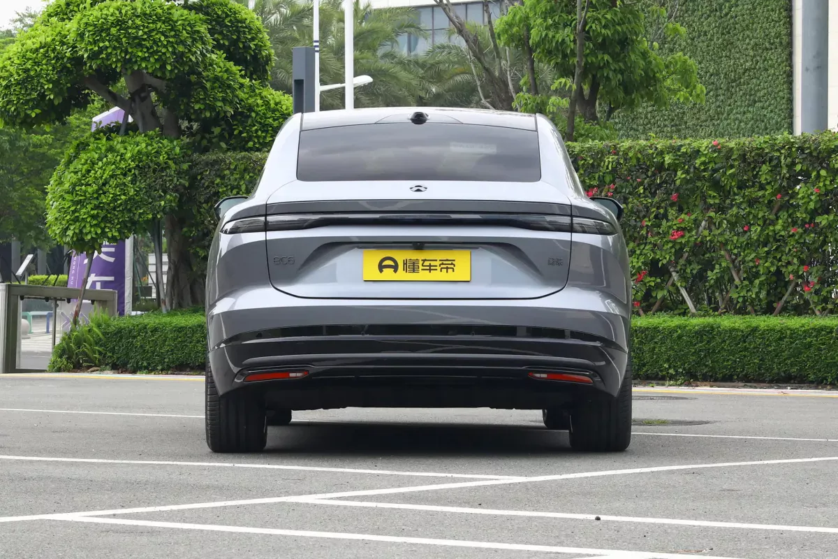 Nio EC6 фото 4