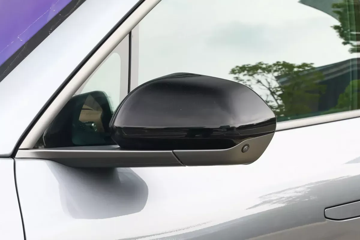 Nio EC6 фото 8