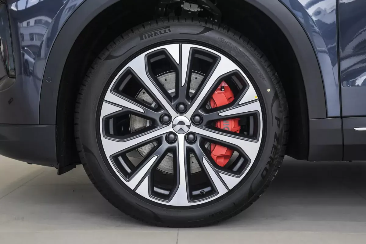 Nio EC7 фото 6
