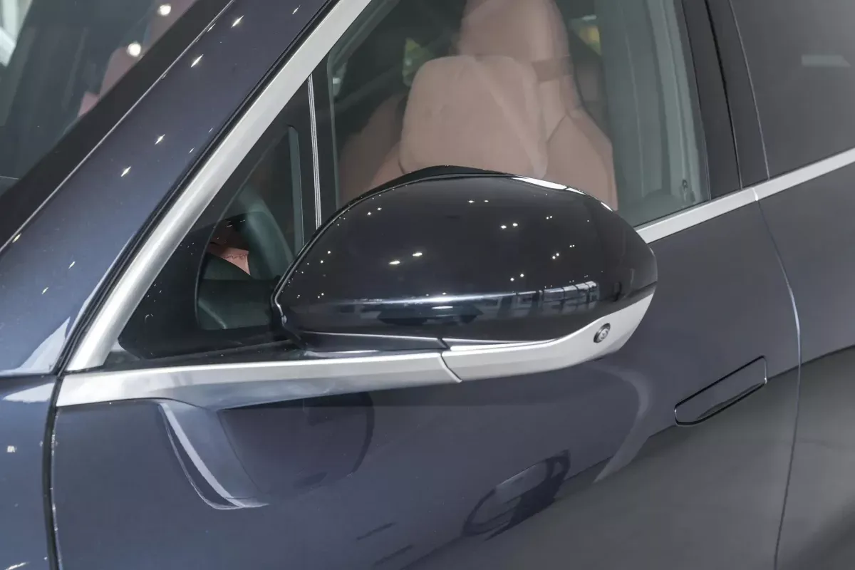 Nio EC7 фото 8