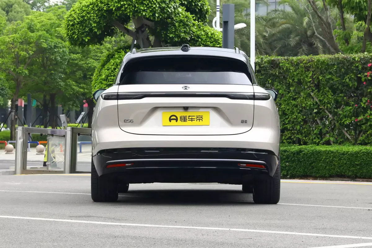 Nio ES6 фото 4