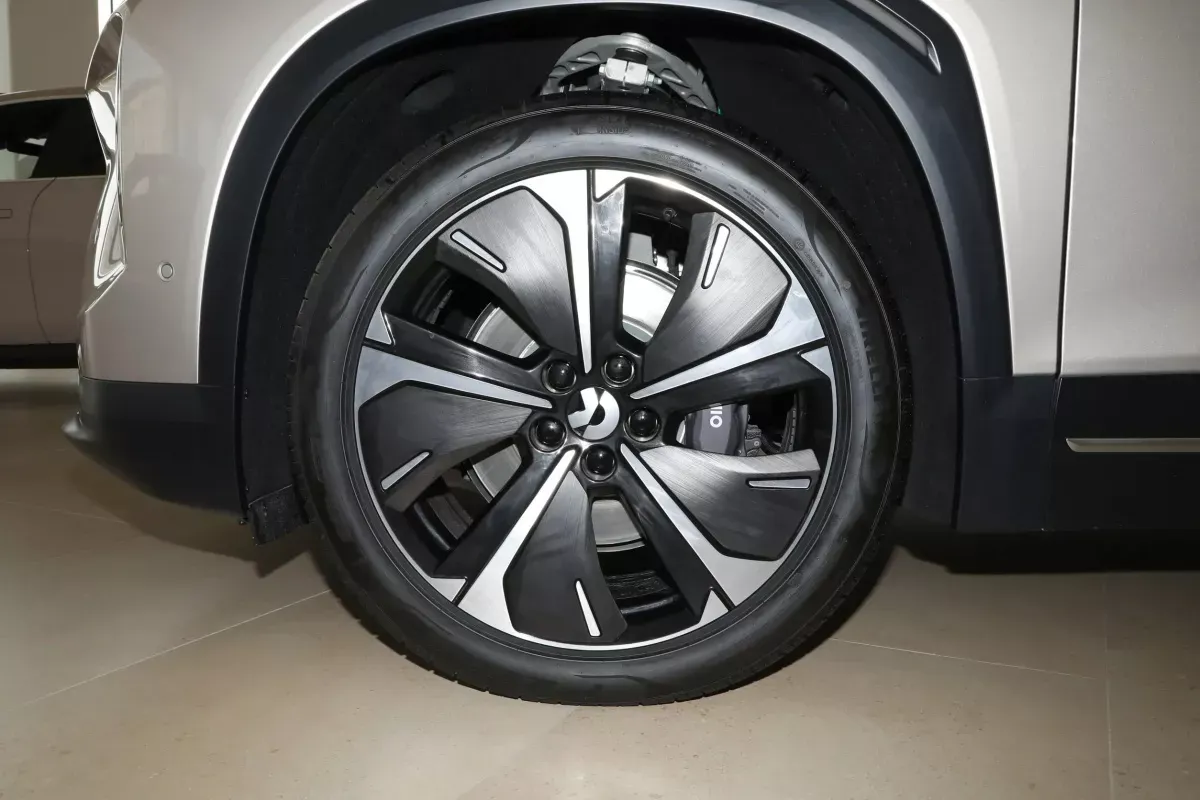 Nio ES7 фото 6