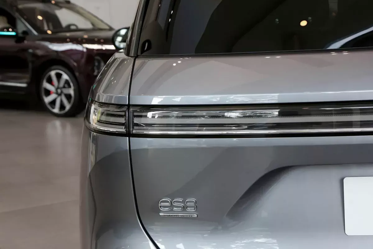 Nio ES8 фото 7