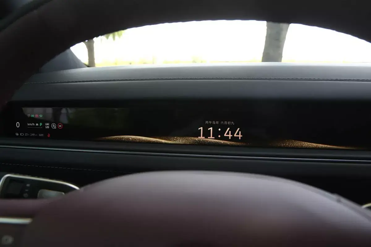 Nio ES8 салон 2