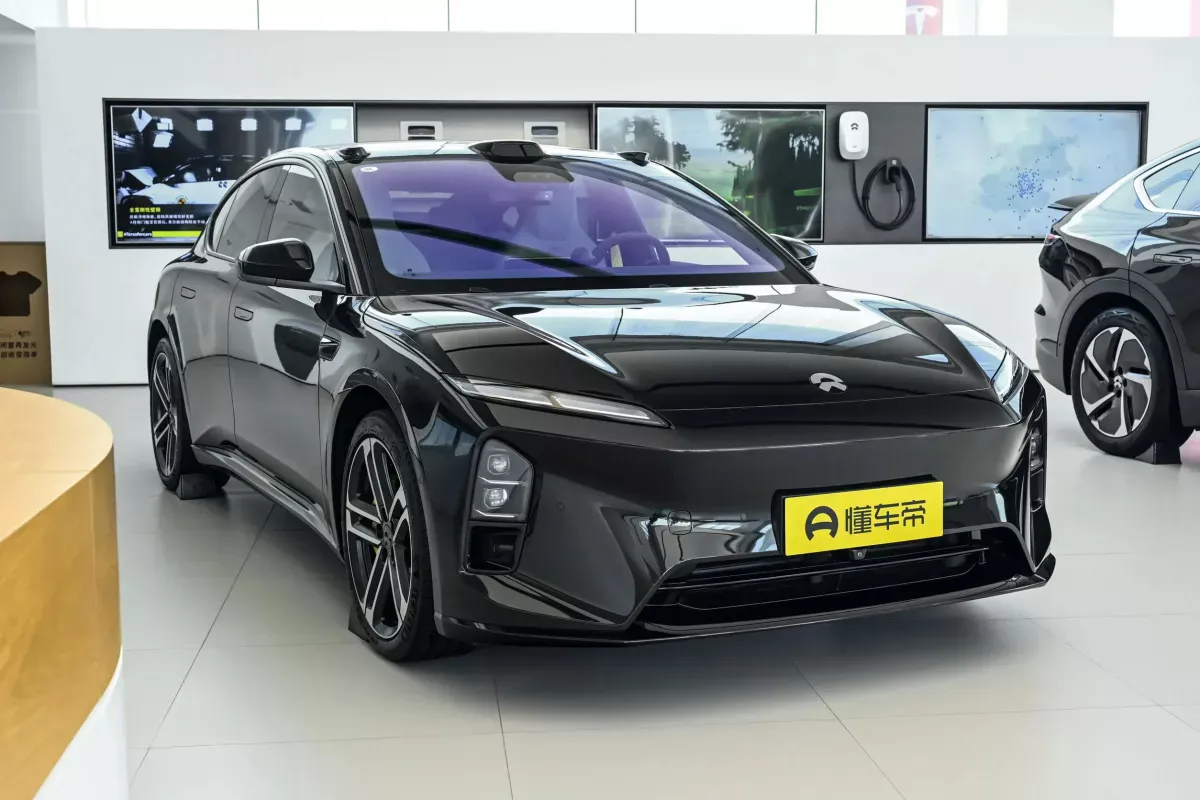 Nio ET5 фото 2