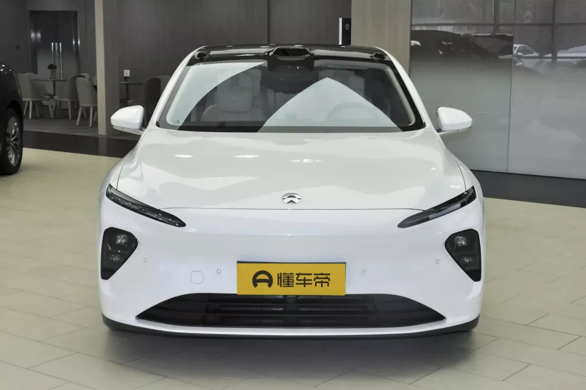 Nio ET7
