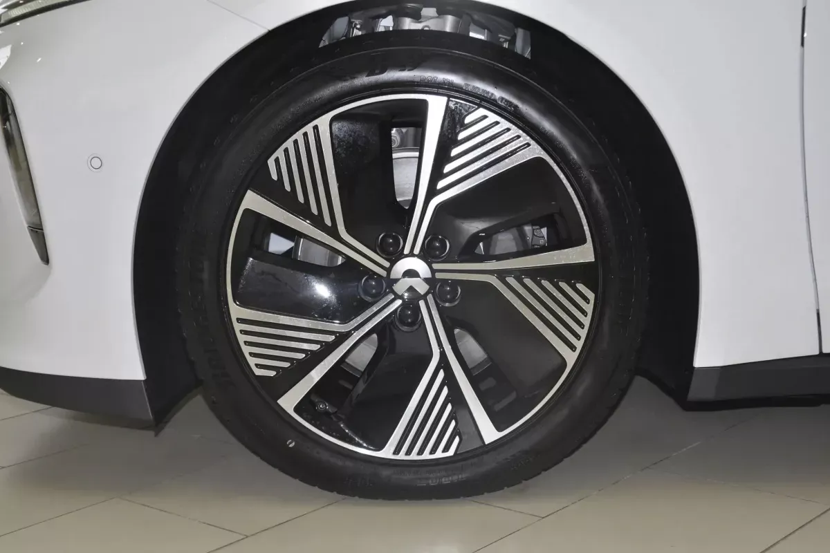 Nio ET7 фото 6