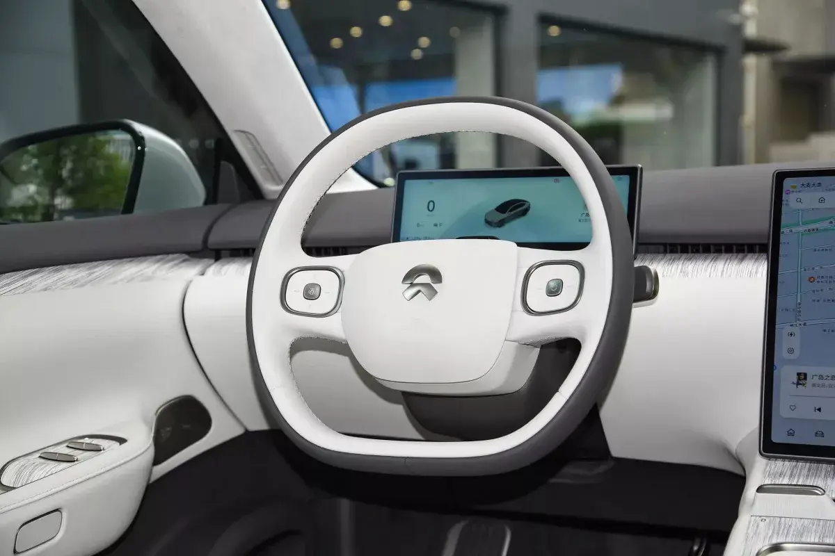 Nio ET7 салон 3