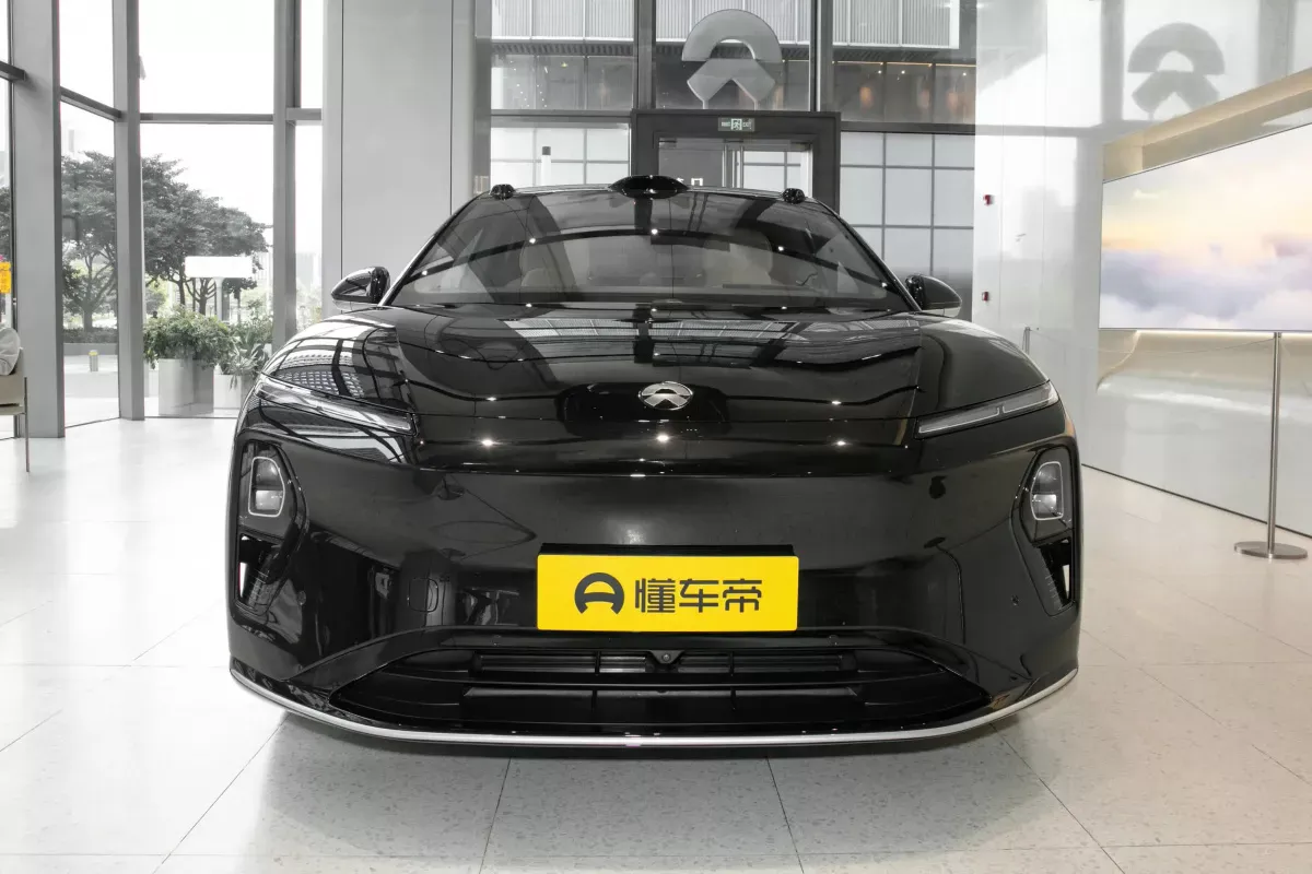 Nio ET9