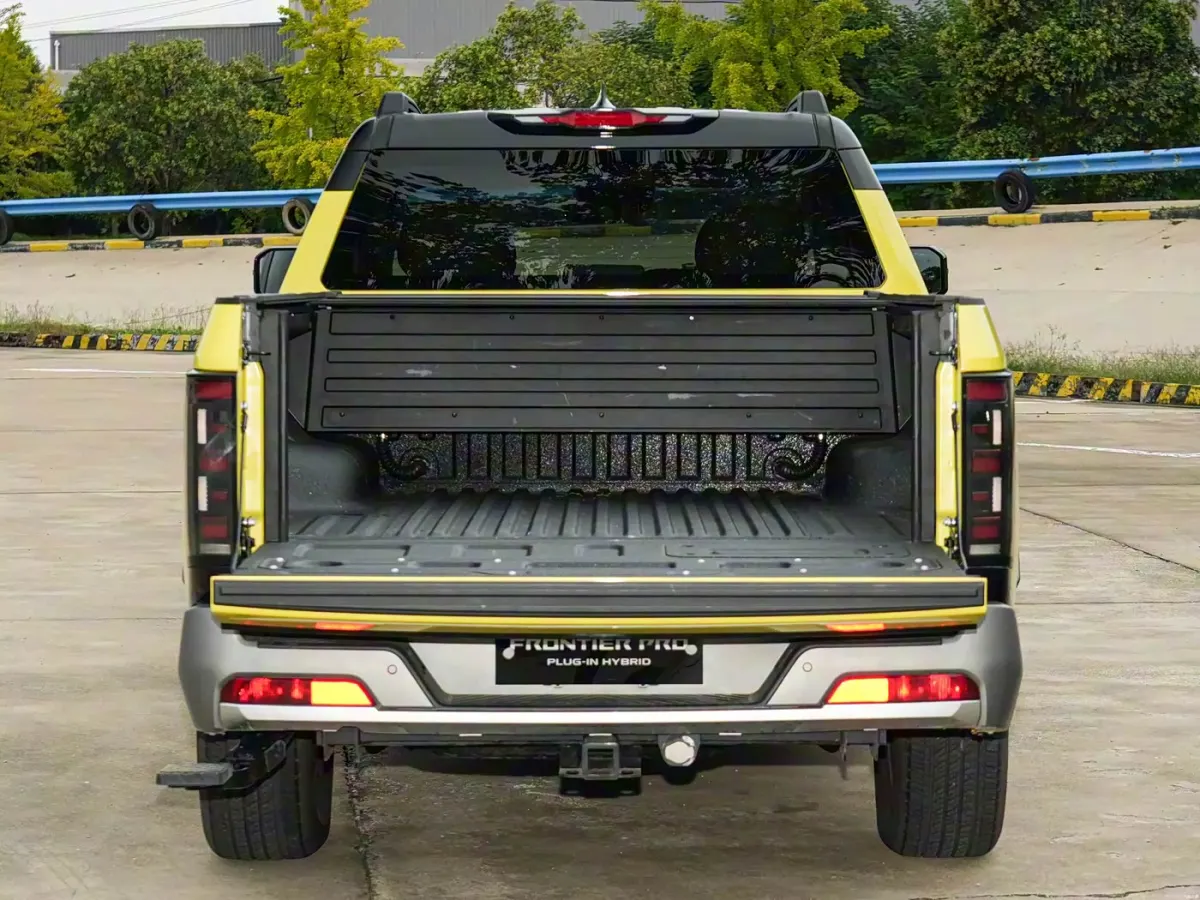 Nissan Frontier Pro PHEV фото 7
