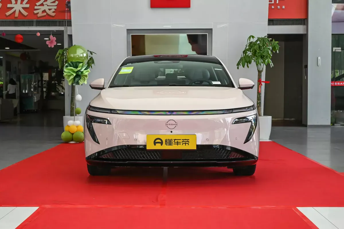 Nissan N7
