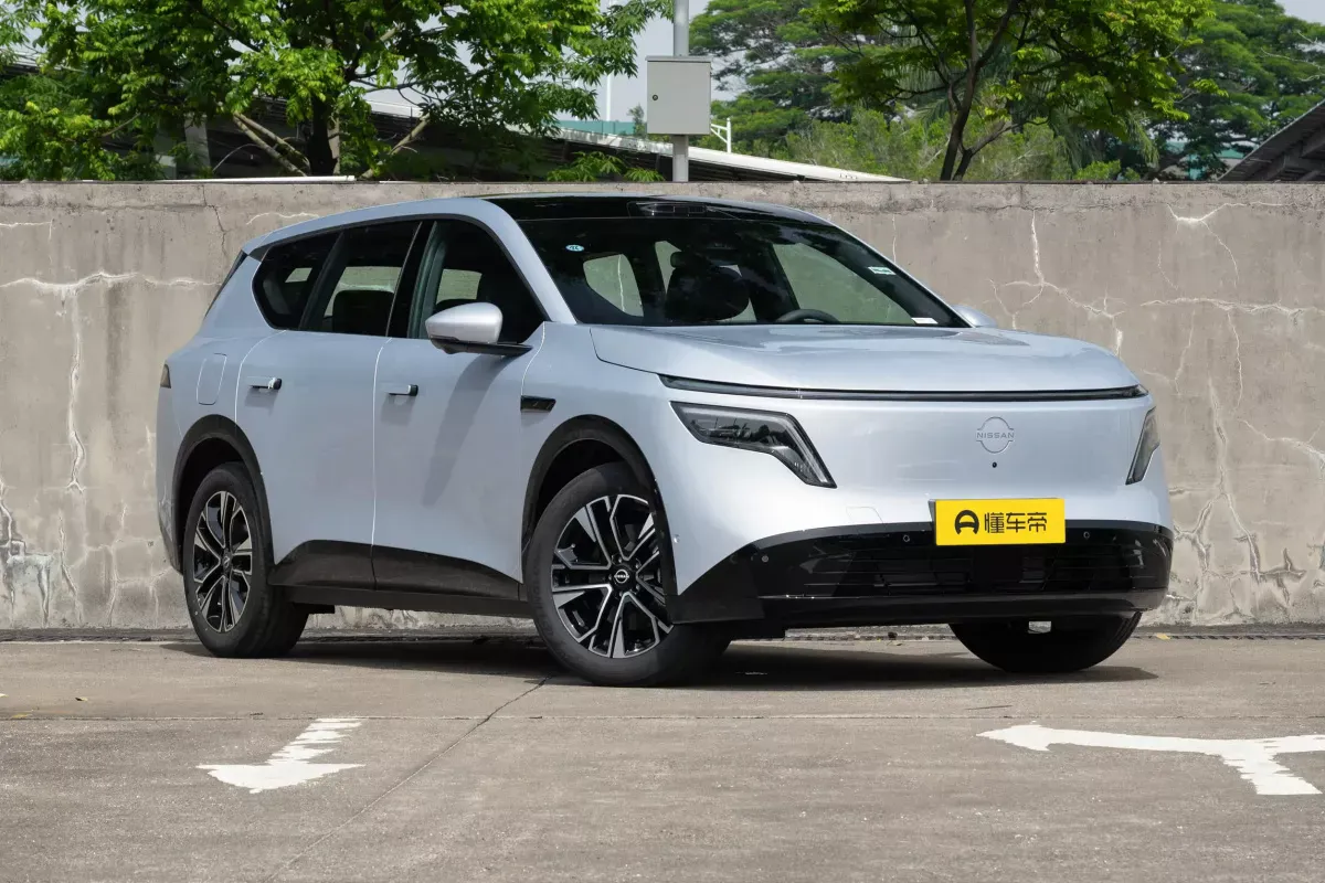 Nissan NX8 PHEV фото 2