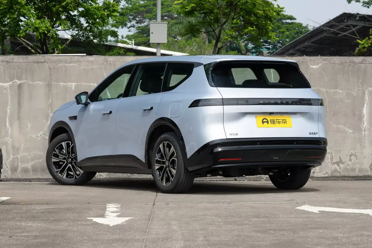Nissan NX8 PHEV фото 3