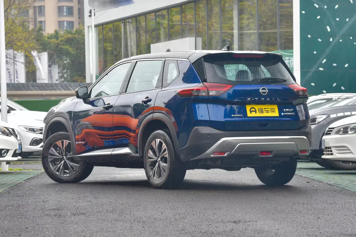 Nissan X-Trail e-Power фото 3
