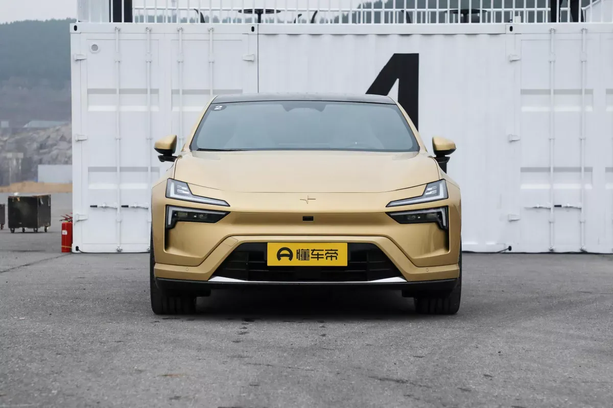 Polestar 4