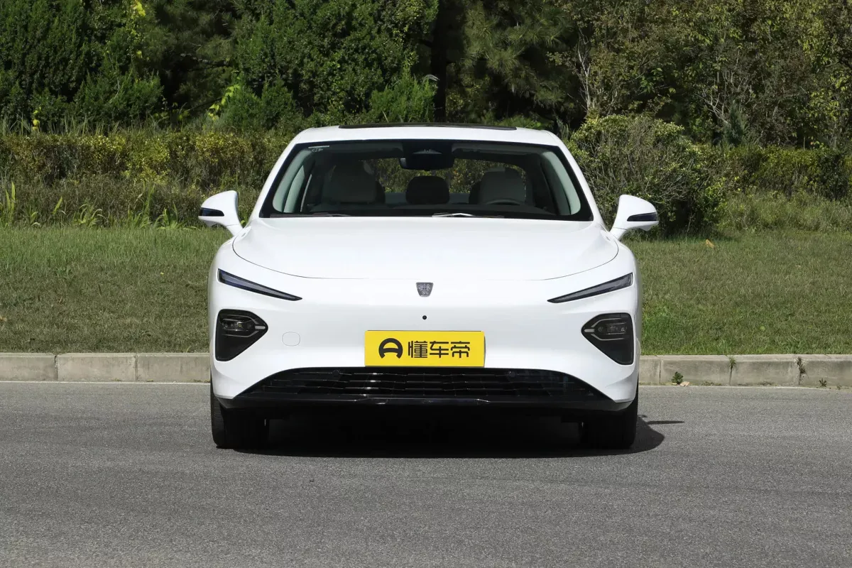Roewe D7
