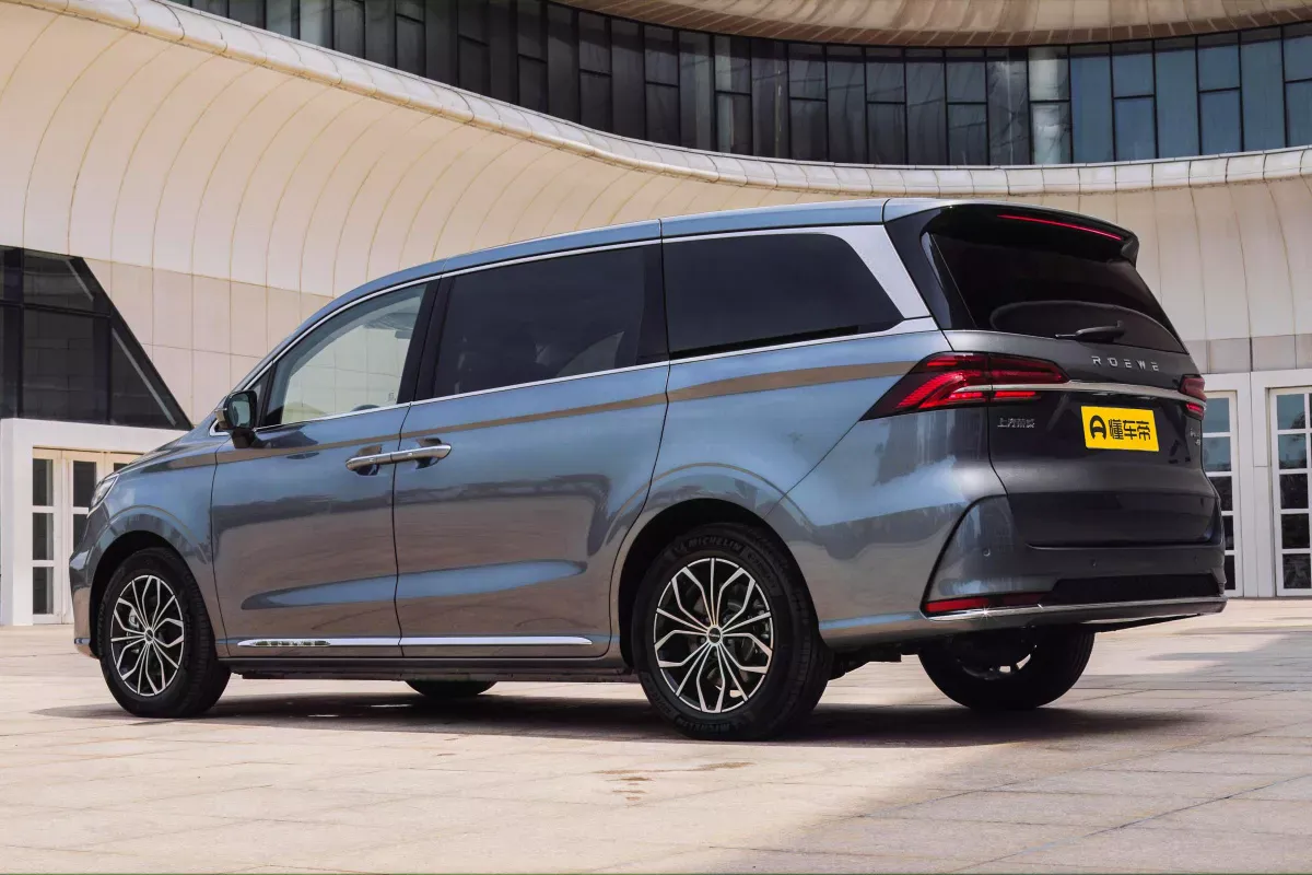Roewe iMAX8 фото 3