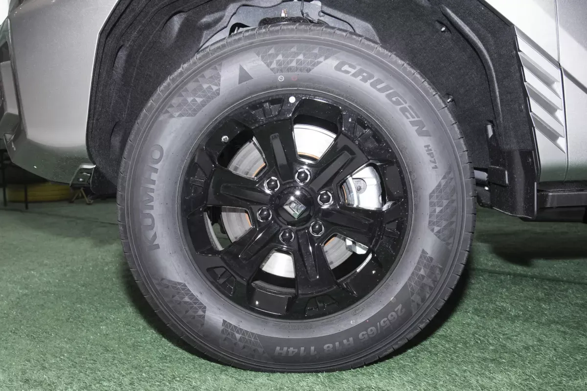 Tank 400 Hi4-T фото 6