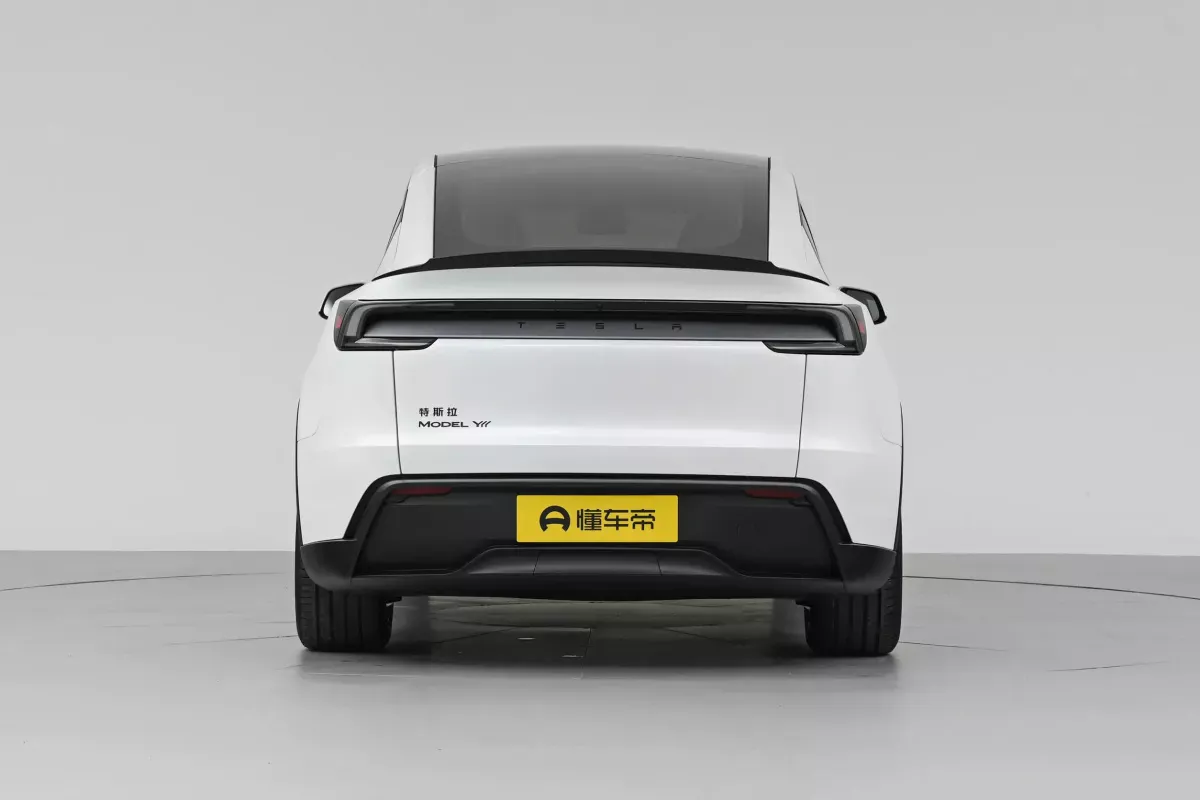 Tesla Model YL фото 4