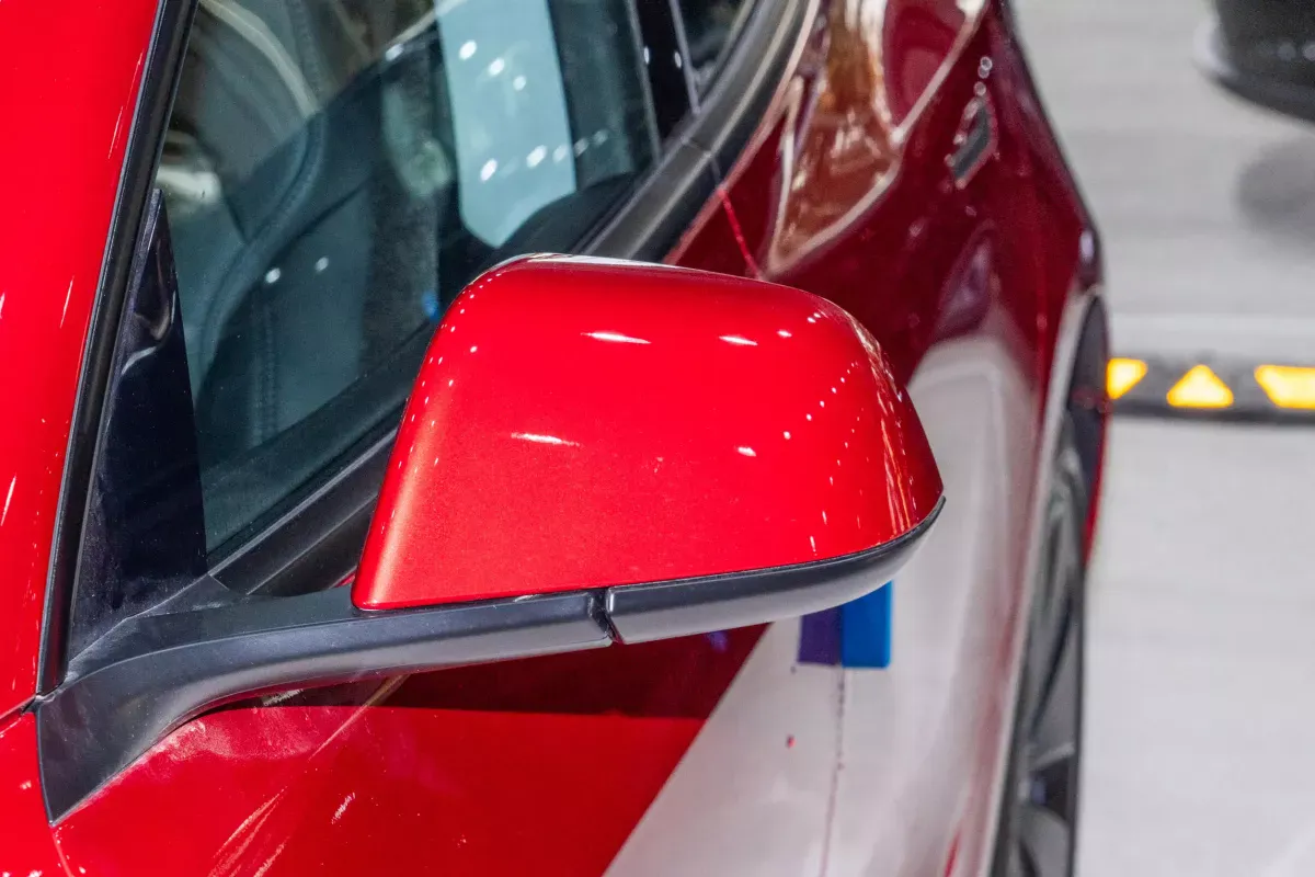 Tesla Model 3 фото 8