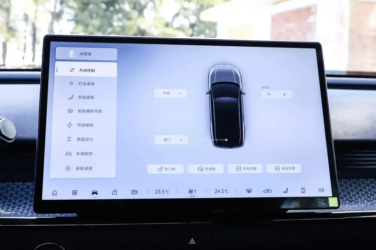 Toyota 3X салон 5