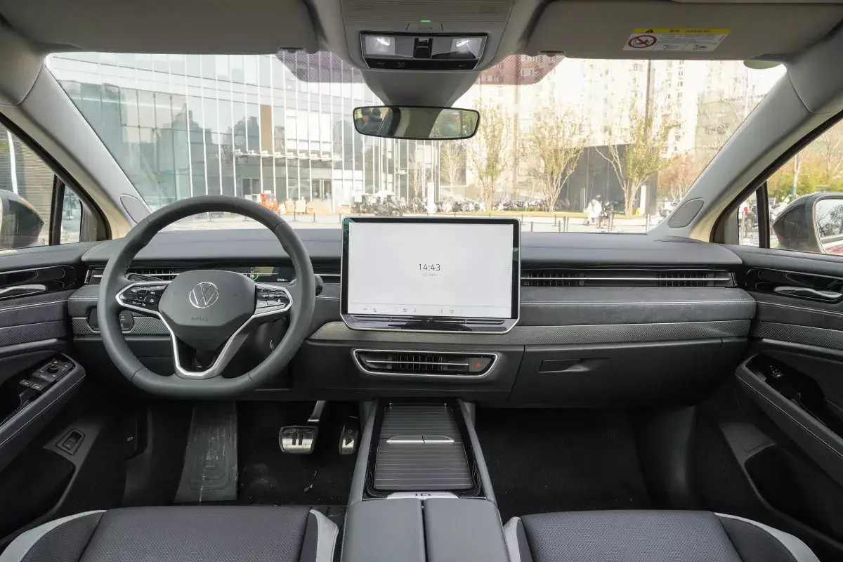 Volkswagen ID.7 Vizzion салон 1