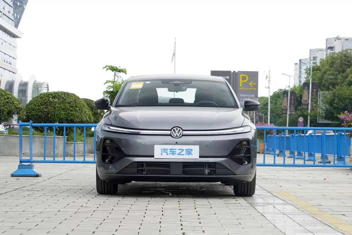 Volkswagen ID.ERA 5S
