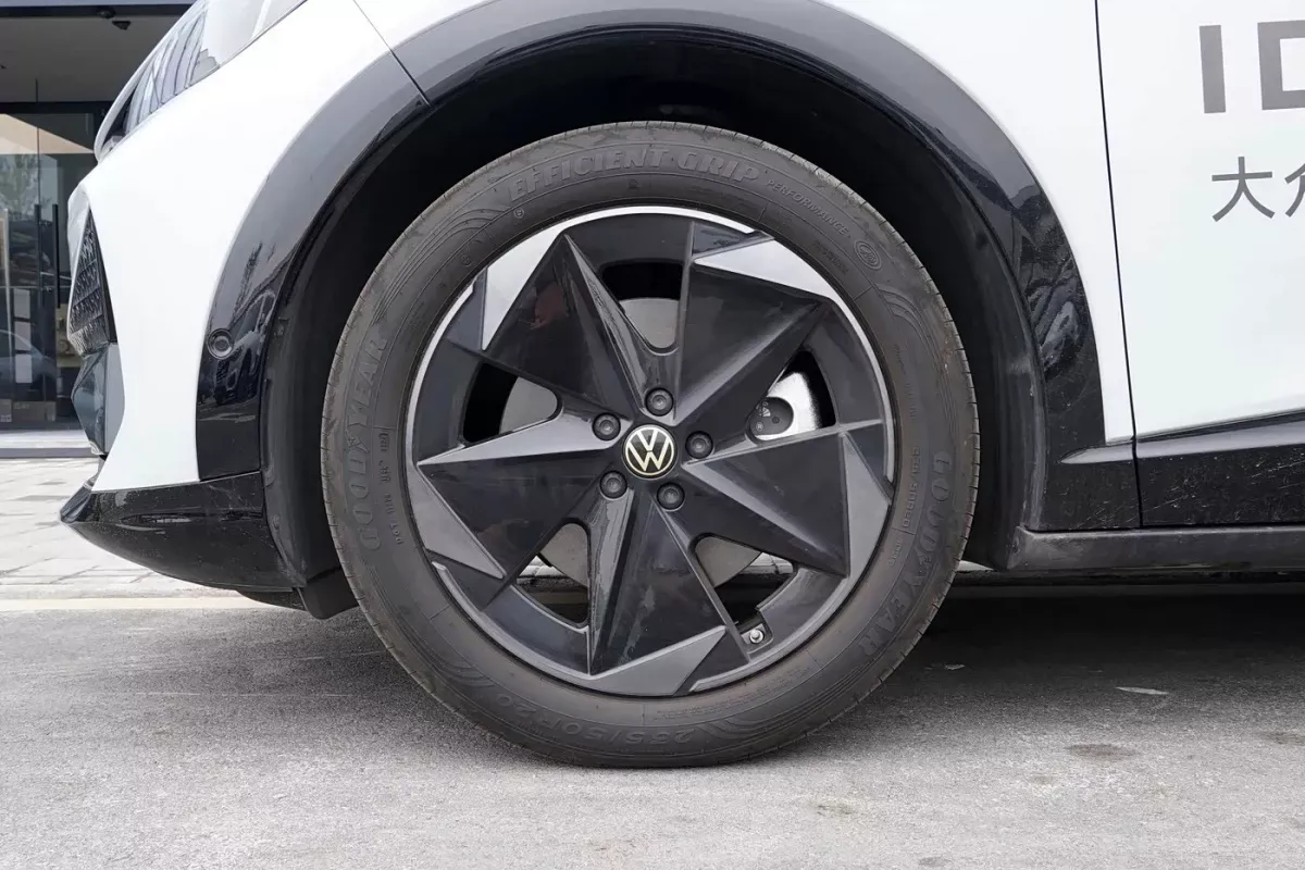 Volkswagen ID. UNYX 06 фото 6