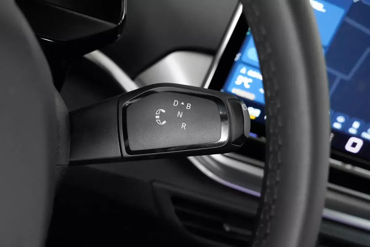 Volkswagen ID.4 CROZZ 2025 салон 4