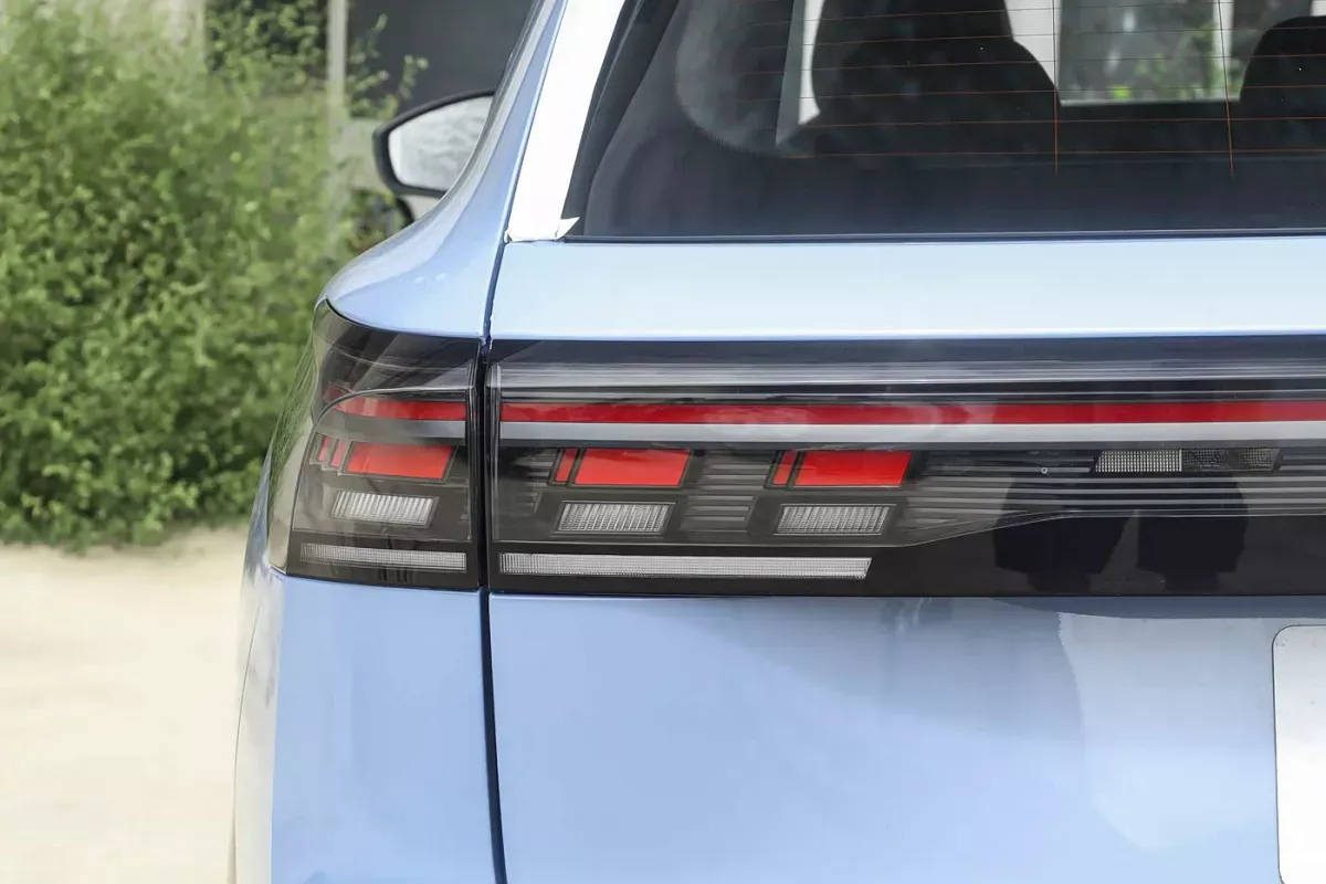 Volkswagen Tiguan L Pro фото 7