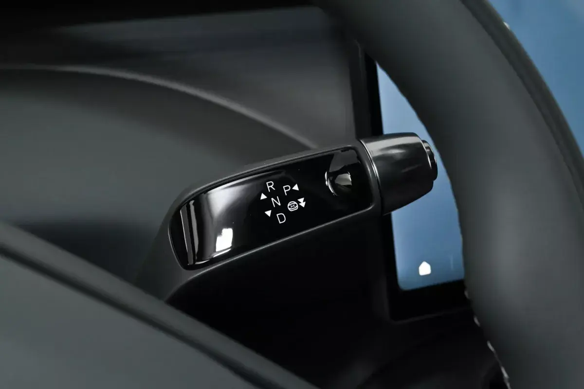 X Peng X-Peng G7 PHEV салон 3