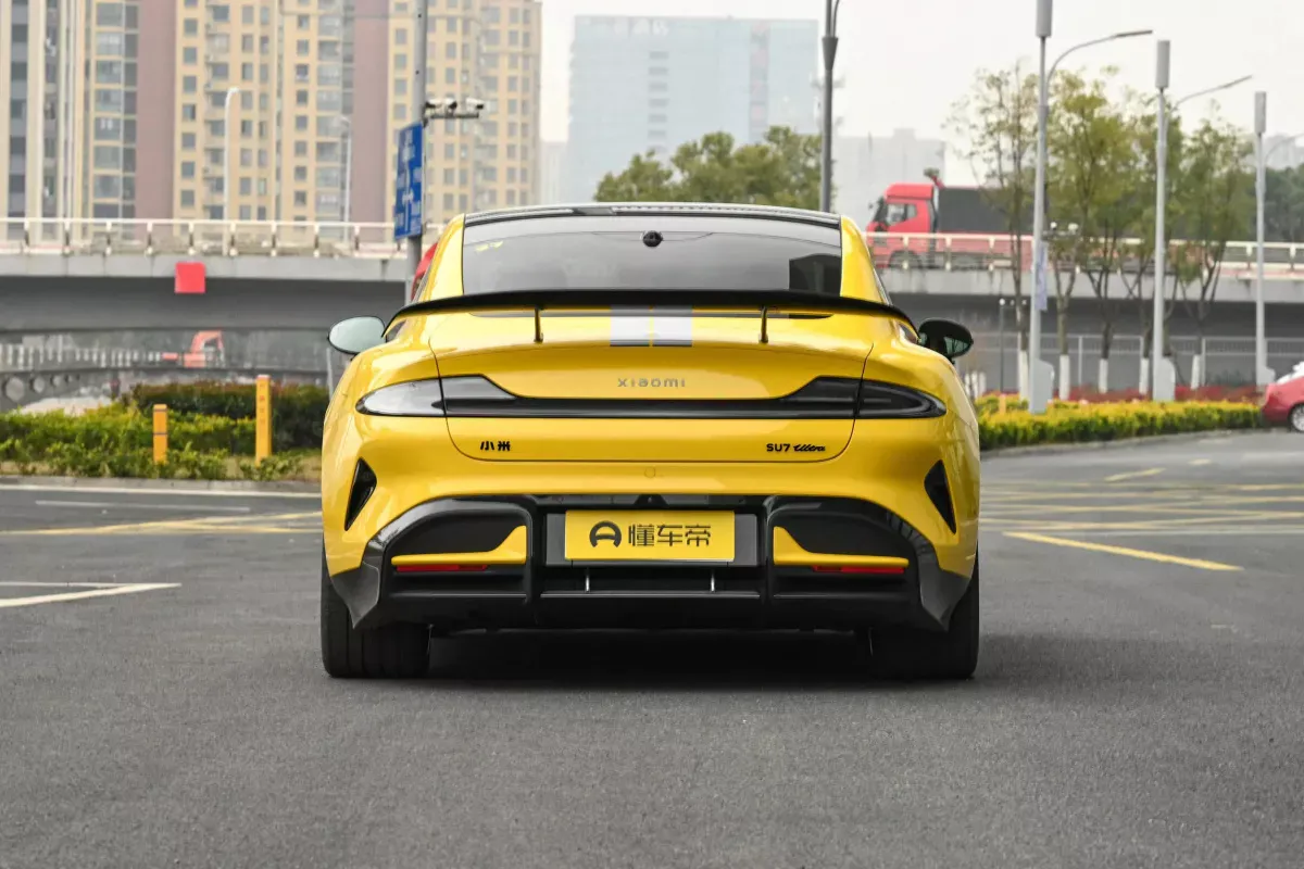 Xiaomi SU7 Ultra фото 4